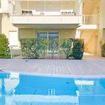 Jesolo Wave - Private Garden & Pool Retreat