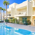 Jesolo Wave - Private Garden & Pool Retreat