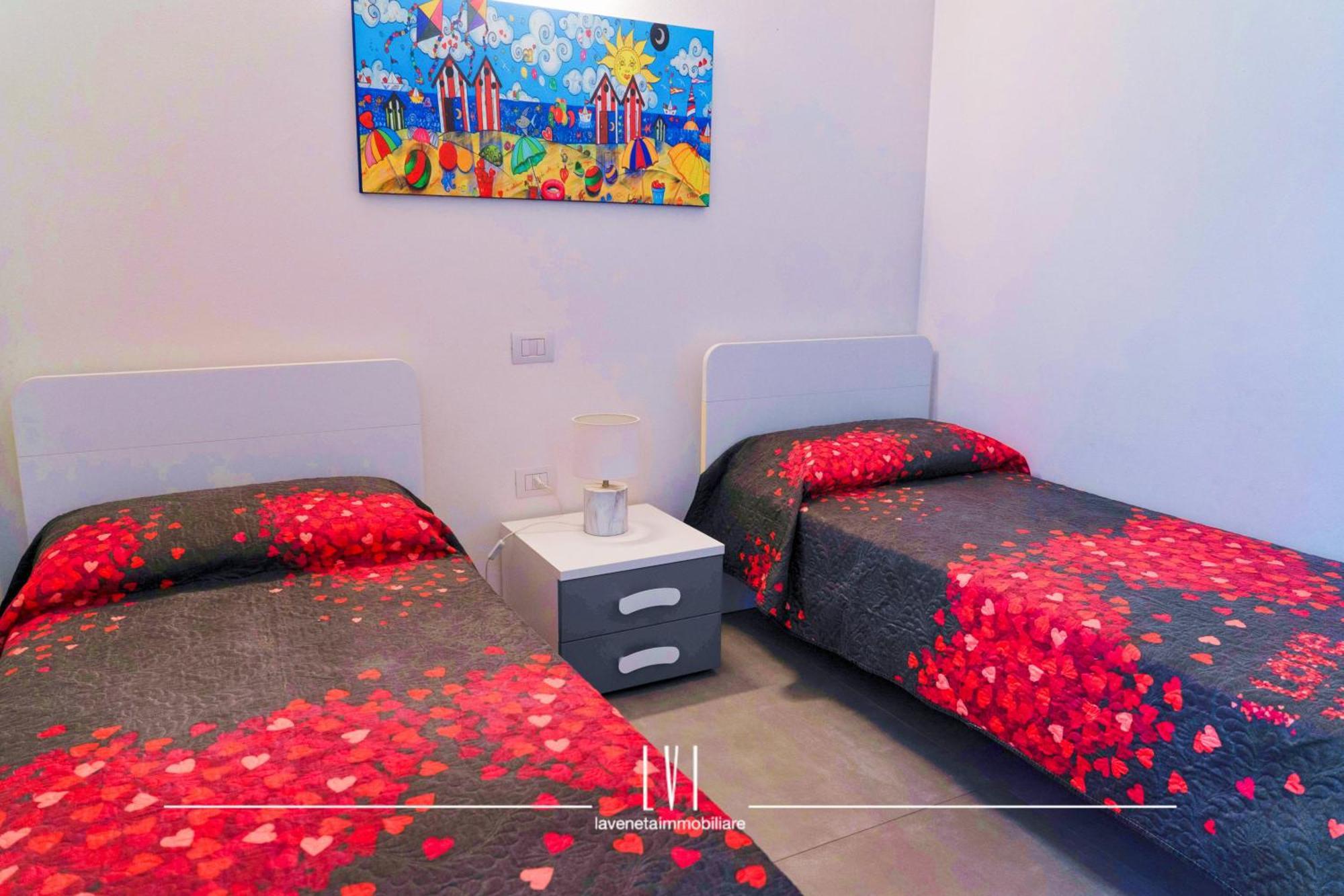 Wave - Private Garden & Pool Retreat